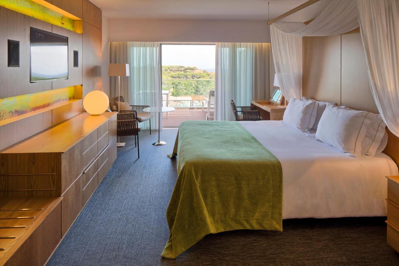 Epic Sana Algarve Hotel Albufeira Ruang foto A room at the hotel