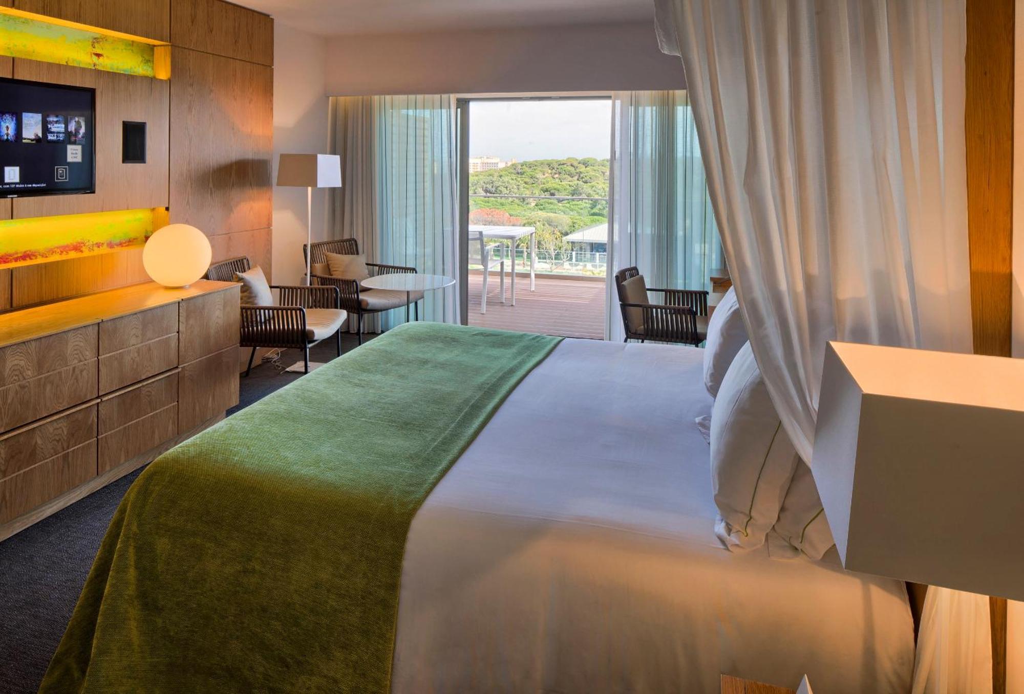Epic Sana Algarve Hotel Albufeira Ruang foto Deluxe room